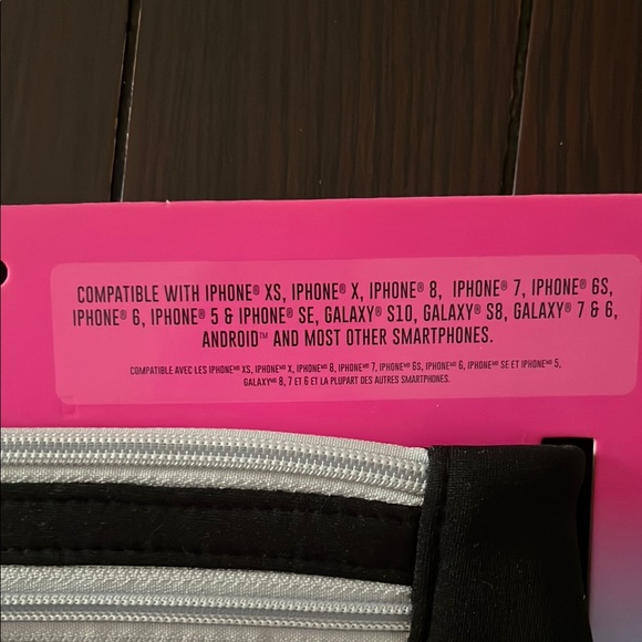 Black - Picture 5 of 6